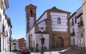 Exterior de la iglesia de Santa Ana (JmGM)
