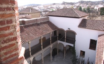 Vista del patio desde una de las torres del palacio (JmGM)