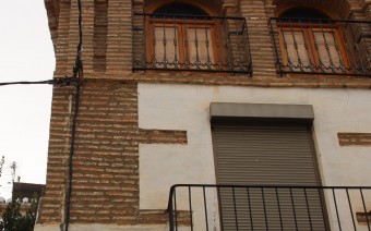 Balcón y galería (IS)